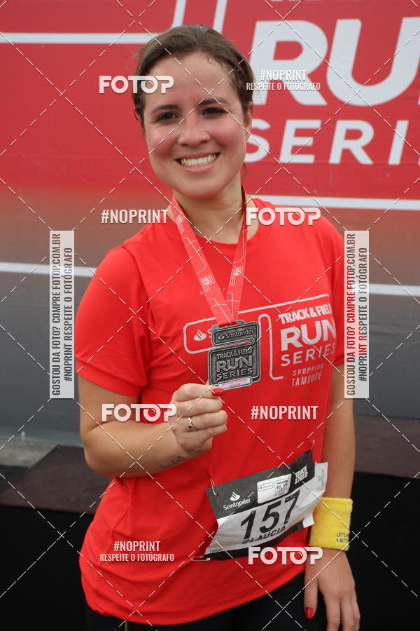 Buy your photos of the eventSantander Track & Field Run Series - Shopping Tambor on Fotop