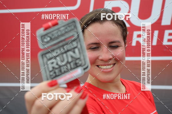 Buy your photos of the eventSantander Track & Field Run Series - Shopping Tambor on Fotop