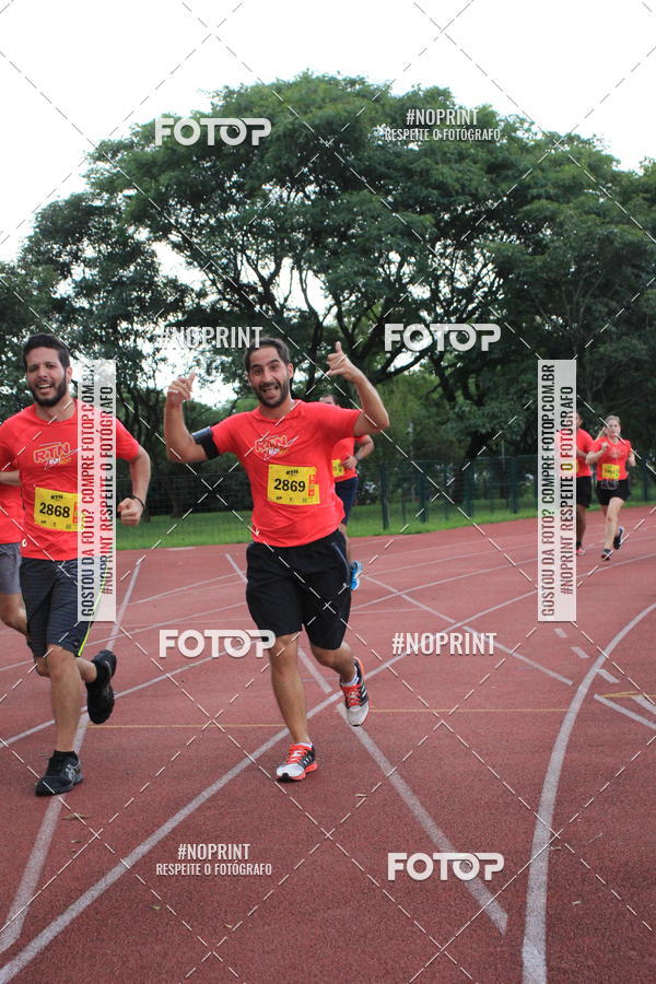 Buy your photos of the eventSantander Track & Field Run Series - Shopping Tambor on Fotop