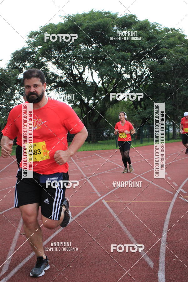 Buy your photos of the eventSantander Track & Field Run Series - Shopping Tambor on Fotop