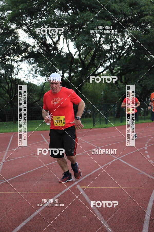 Buy your photos of the eventSantander Track & Field Run Series - Shopping Tambor on Fotop