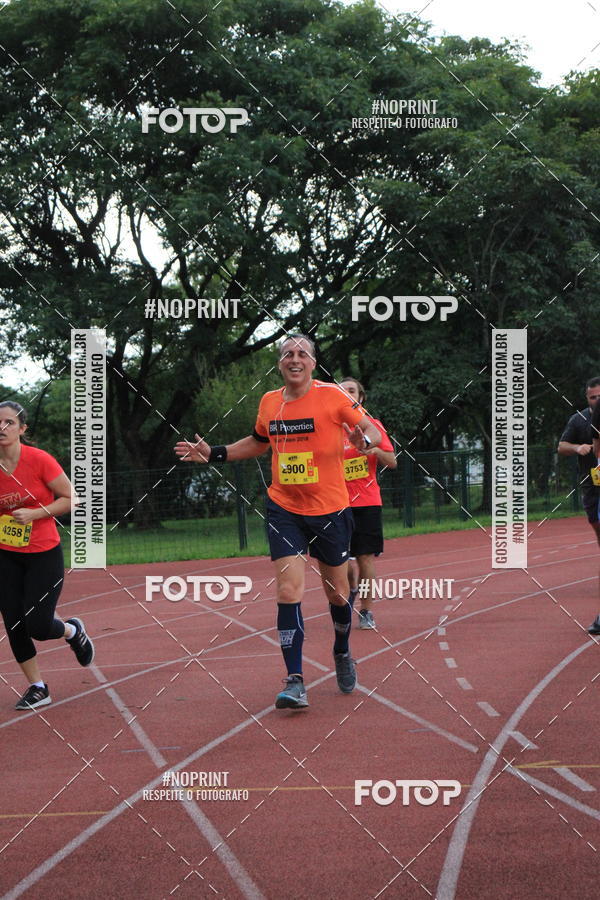 Buy your photos of the eventSantander Track & Field Run Series - Shopping Tambor on Fotop