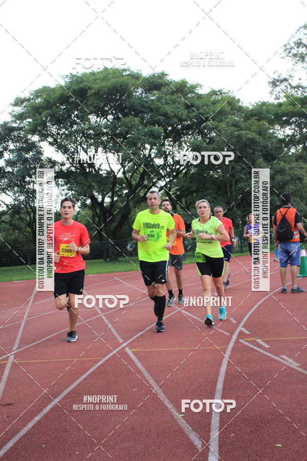 Buy your photos of the eventSantander Track & Field Run Series - Shopping Tambor on Fotop