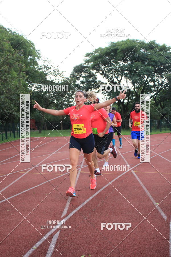 Buy your photos of the eventSantander Track & Field Run Series - Shopping Tambor on Fotop