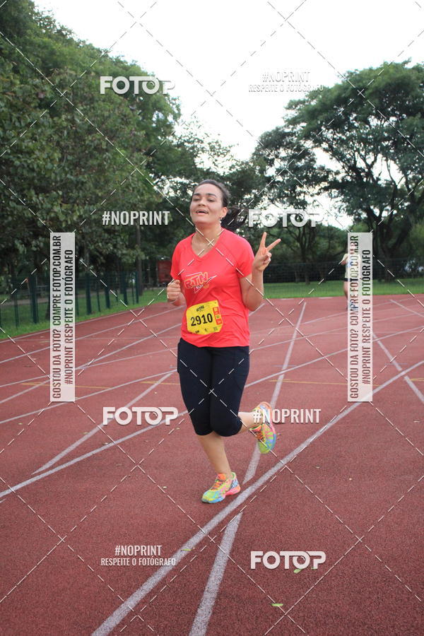 Buy your photos of the eventSantander Track & Field Run Series - Shopping Tambor on Fotop