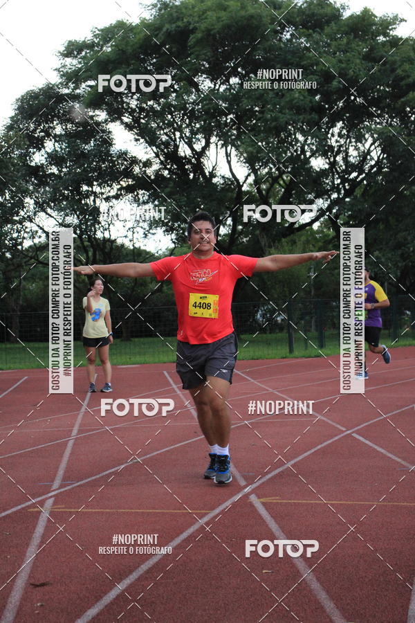 Buy your photos of the eventSantander Track & Field Run Series - Shopping Tambor on Fotop