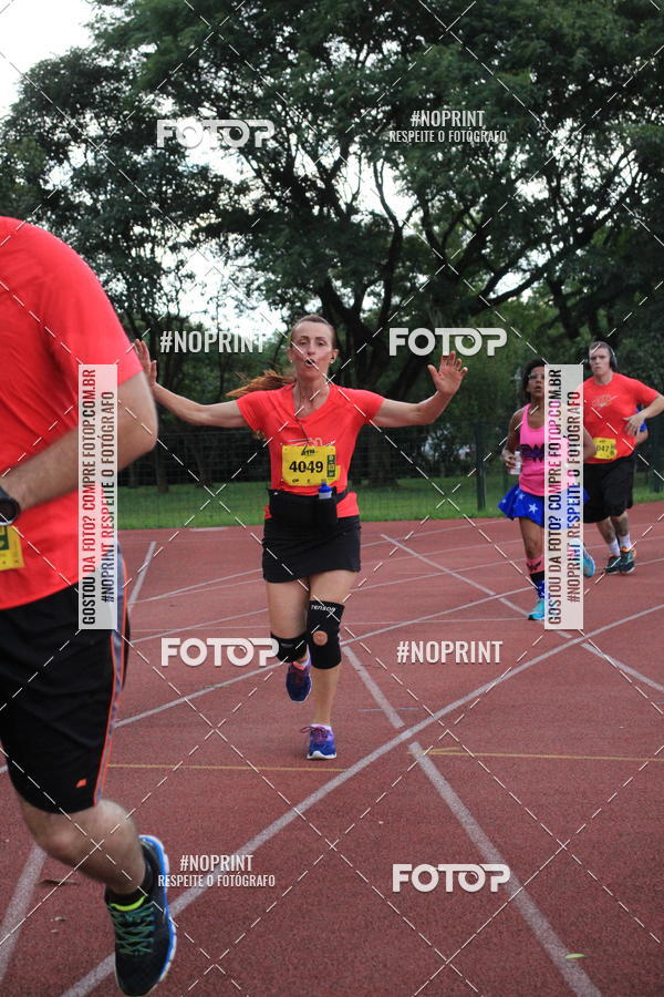 Buy your photos of the eventSantander Track & Field Run Series - Shopping Tambor on Fotop