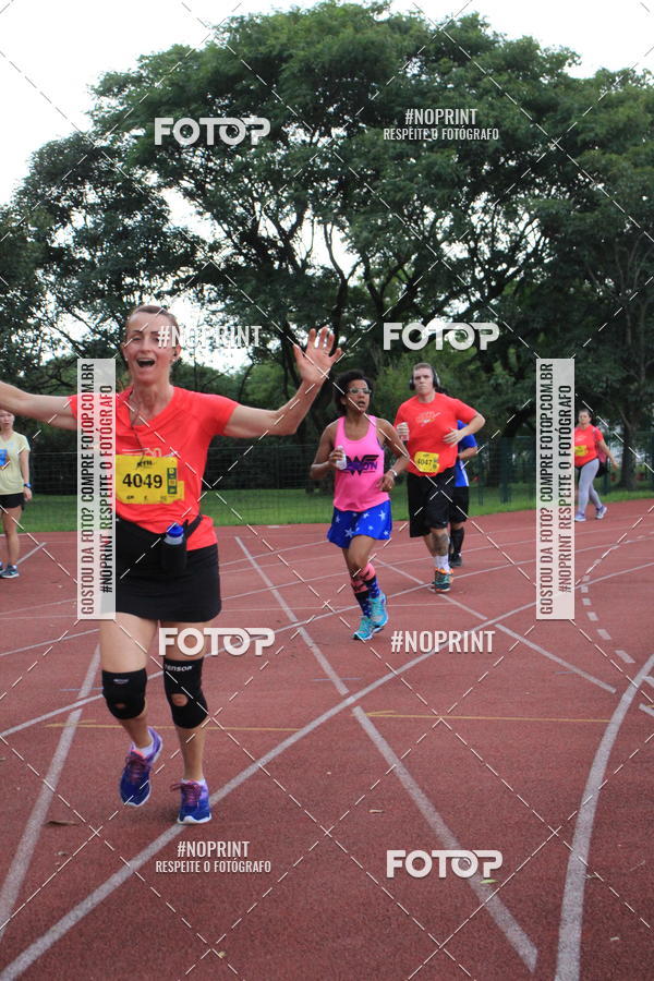 Buy your photos of the eventSantander Track & Field Run Series - Shopping Tambor on Fotop