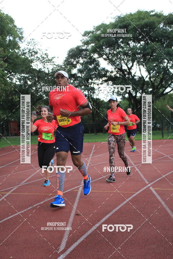 Buy your photos of the eventSantander Track & Field Run Series - Shopping Tambor on Fotop