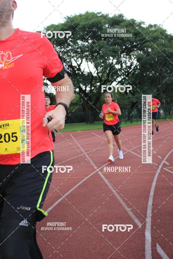 Buy your photos of the eventSantander Track & Field Run Series - Shopping Tambor on Fotop