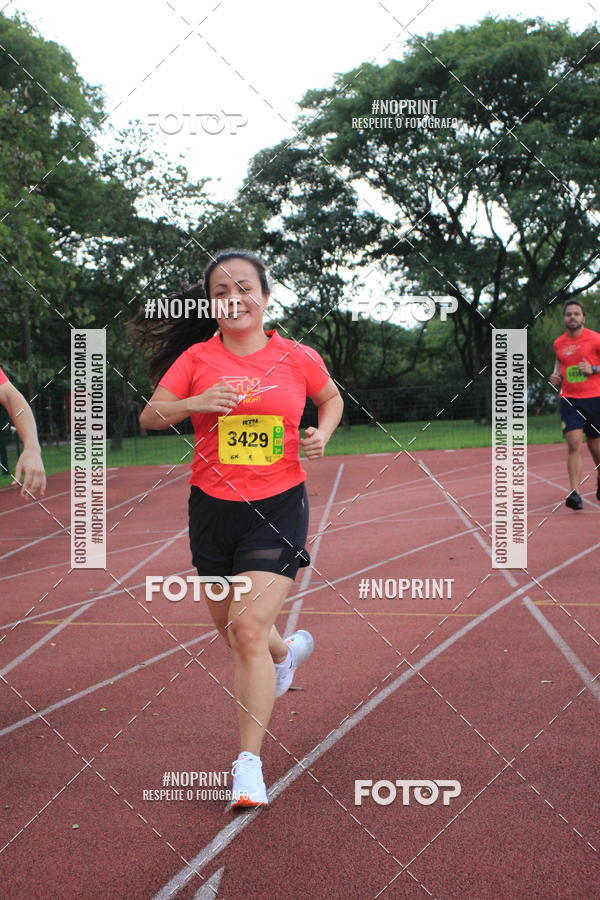 Buy your photos of the eventSantander Track & Field Run Series - Shopping Tambor on Fotop