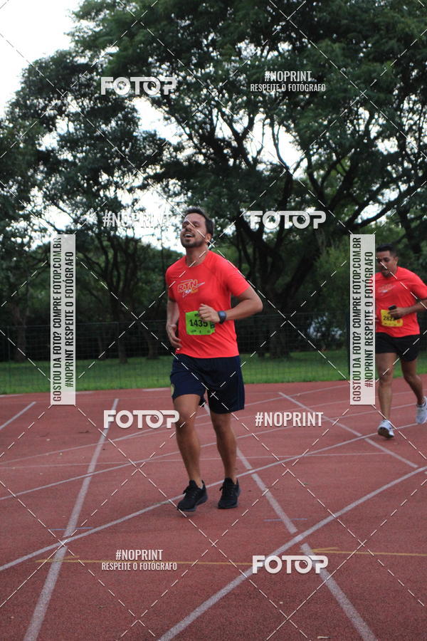 Buy your photos of the eventSantander Track & Field Run Series - Shopping Tambor on Fotop