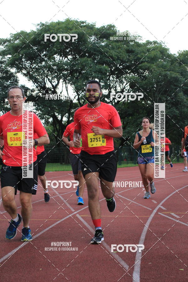 Buy your photos of the eventSantander Track & Field Run Series - Shopping Tambor on Fotop