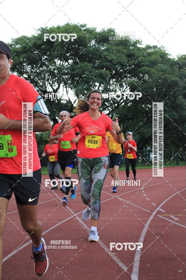 Buy your photos of the eventSantander Track & Field Run Series - Shopping Tambor on Fotop