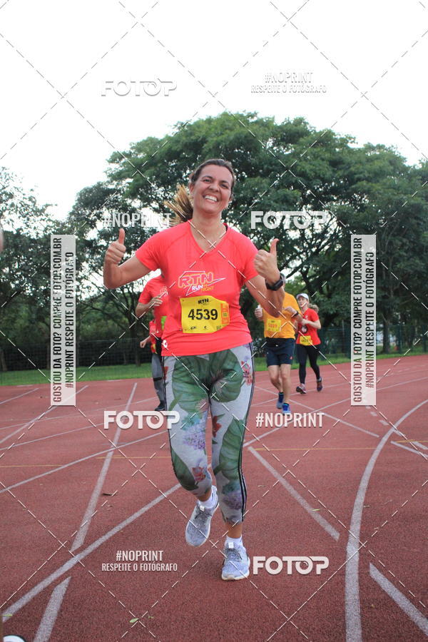 Buy your photos of the eventSantander Track & Field Run Series - Shopping Tambor on Fotop