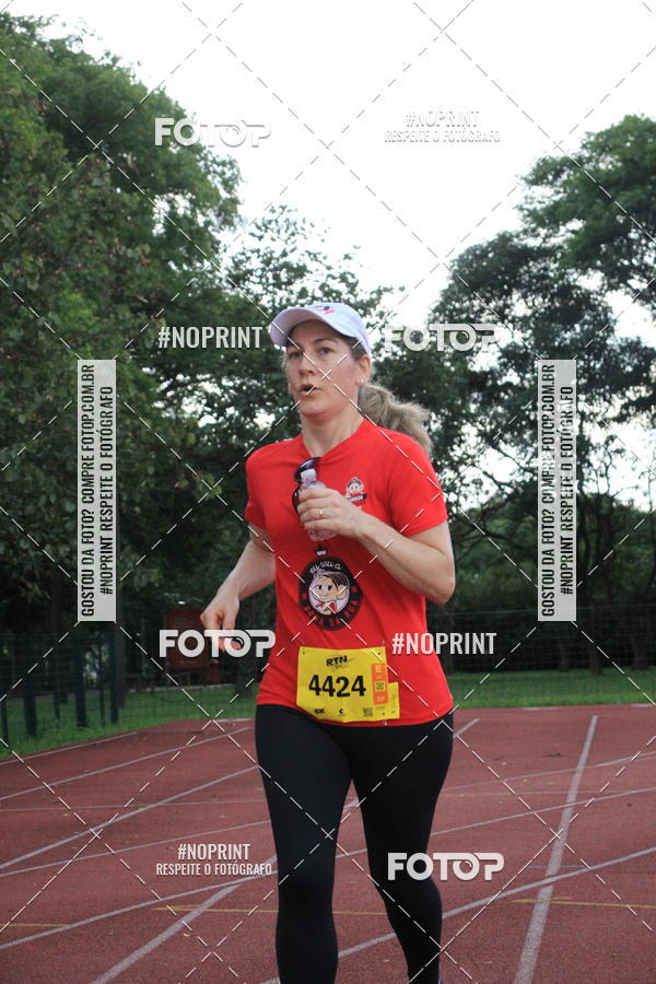 Buy your photos of the eventSantander Track & Field Run Series - Shopping Tambor on Fotop