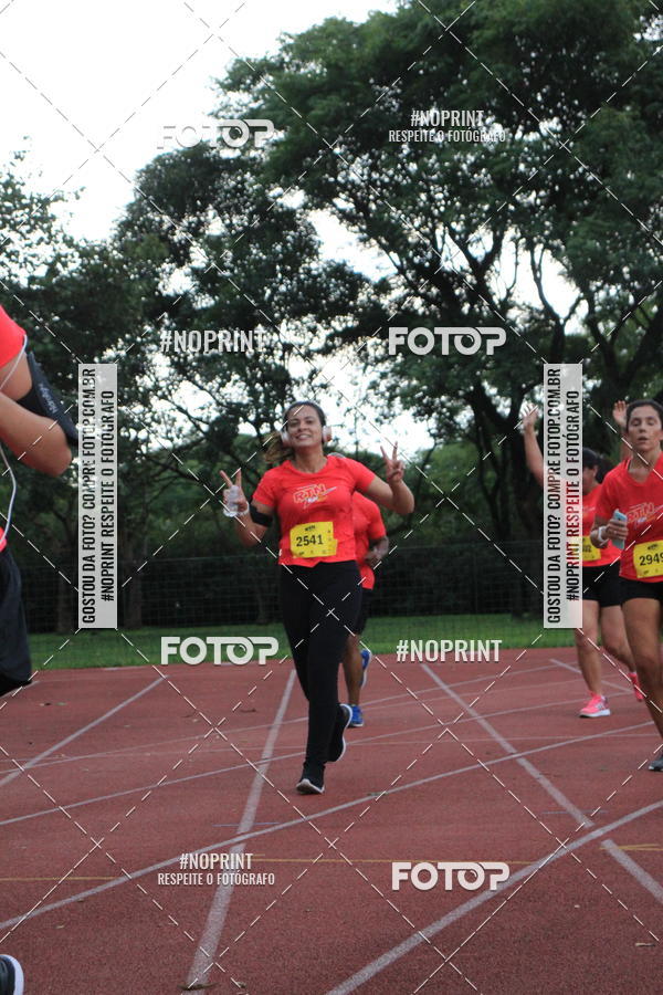 Buy your photos of the eventSantander Track & Field Run Series - Shopping Tambor on Fotop
