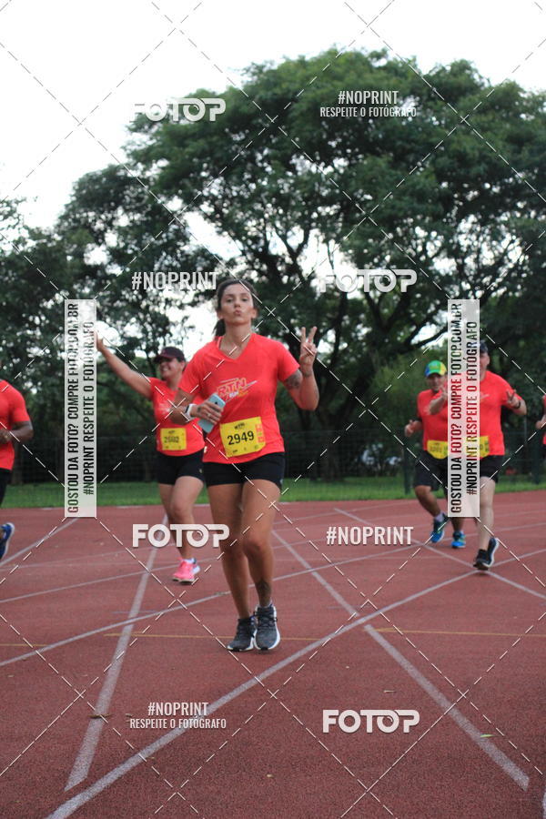 Buy your photos of the eventSantander Track & Field Run Series - Shopping Tambor on Fotop