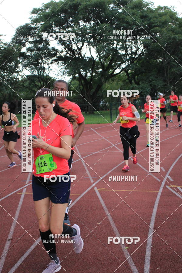 Buy your photos of the eventSantander Track & Field Run Series - Shopping Tambor on Fotop