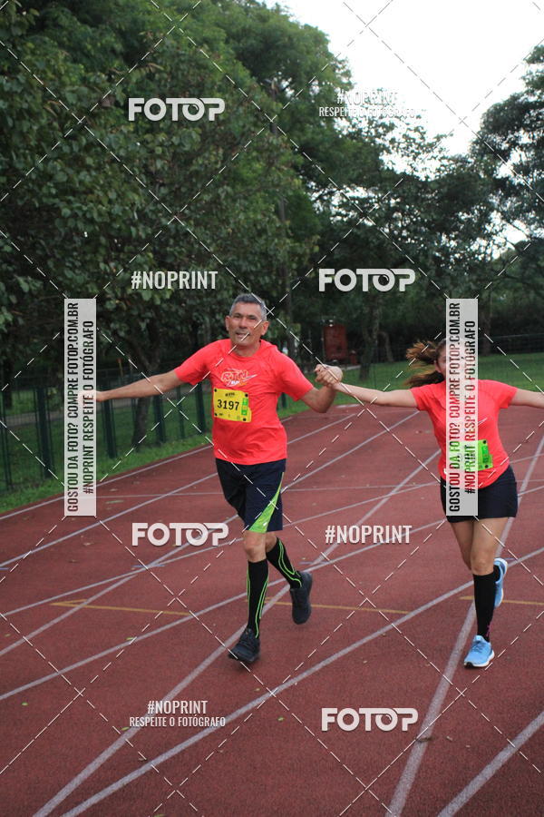 Buy your photos of the eventSantander Track & Field Run Series - Shopping Tambor on Fotop