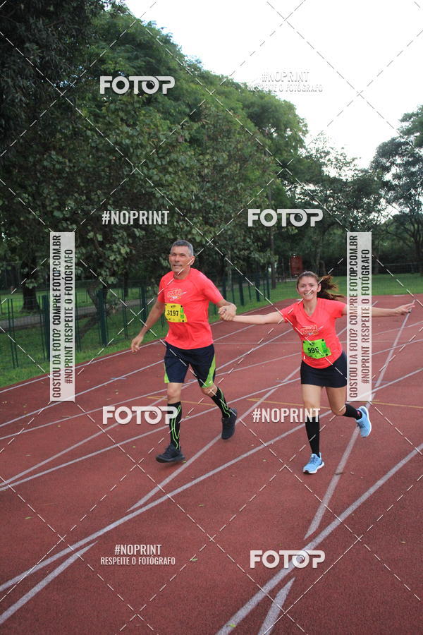 Buy your photos of the eventSantander Track & Field Run Series - Shopping Tambor on Fotop