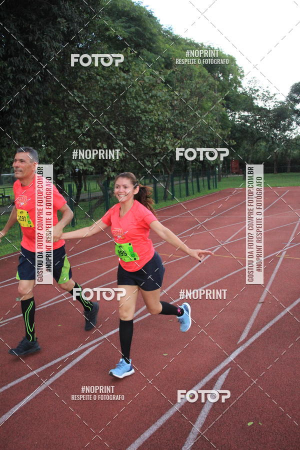Buy your photos of the eventSantander Track & Field Run Series - Shopping Tambor on Fotop