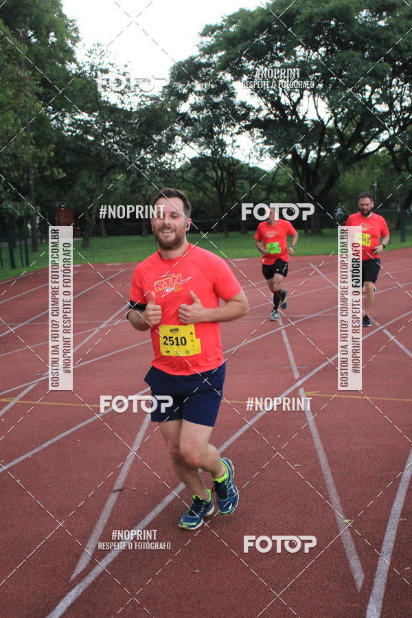 Buy your photos of the eventSantander Track & Field Run Series - Shopping Tambor on Fotop