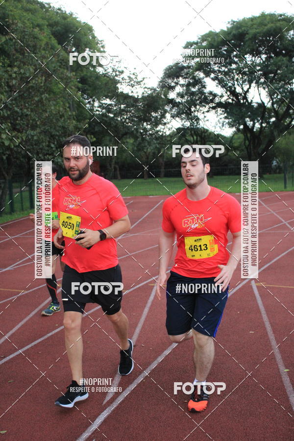 Buy your photos of the eventSantander Track & Field Run Series - Shopping Tambor on Fotop