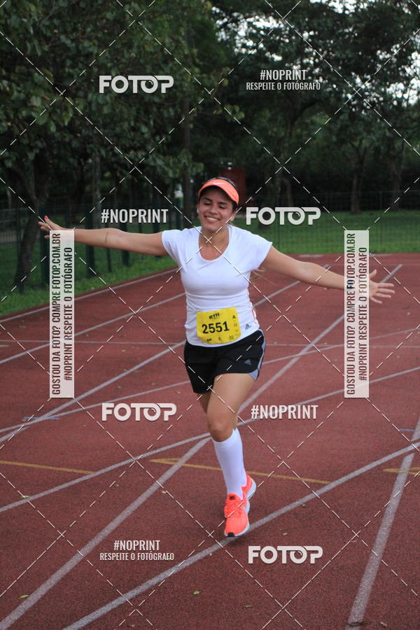 Buy your photos of the eventSantander Track & Field Run Series - Shopping Tambor on Fotop
