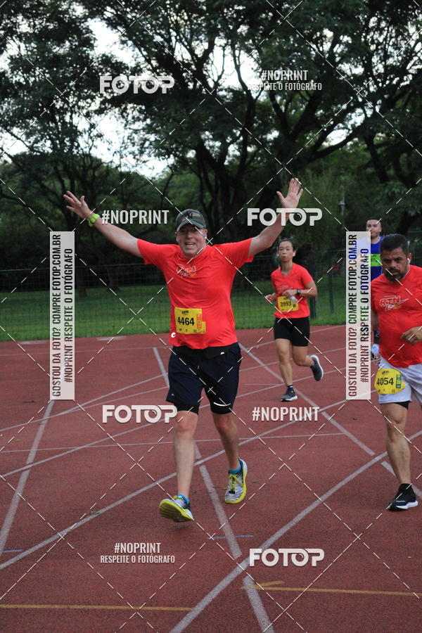 Buy your photos of the eventSantander Track & Field Run Series - Shopping Tambor on Fotop