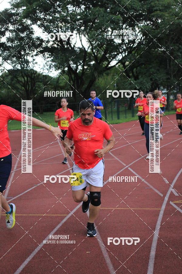 Buy your photos of the eventSantander Track & Field Run Series - Shopping Tambor on Fotop