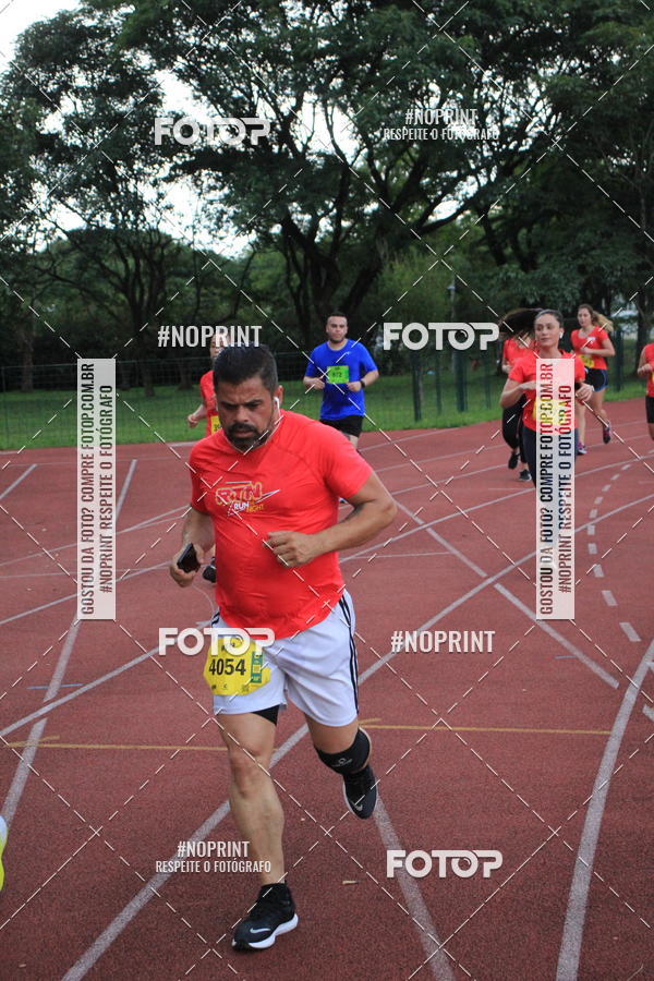 Buy your photos of the eventSantander Track & Field Run Series - Shopping Tambor on Fotop