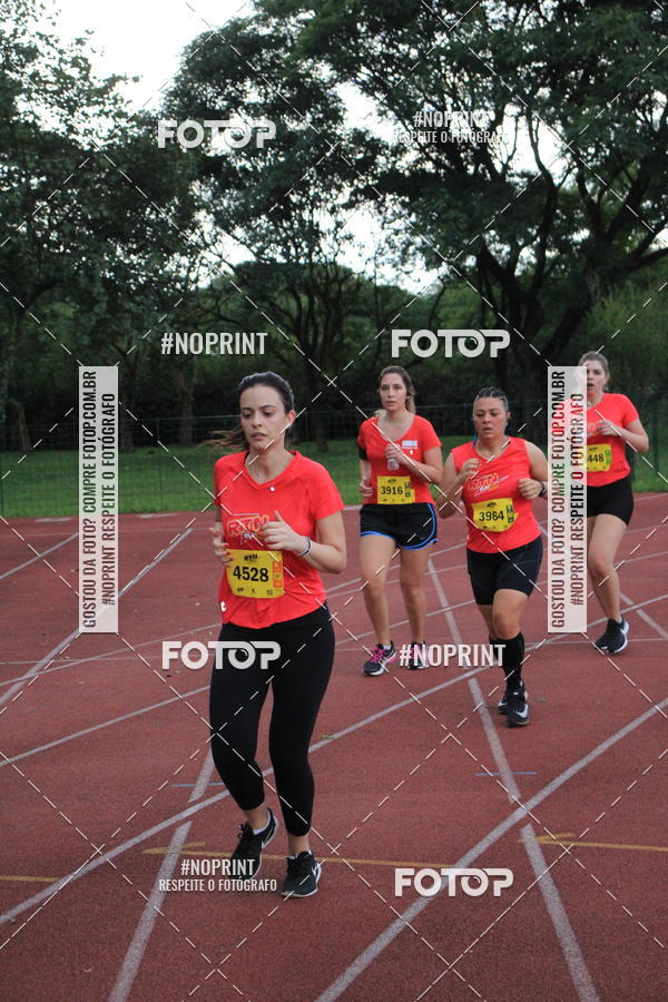 Buy your photos of the eventSantander Track & Field Run Series - Shopping Tambor on Fotop