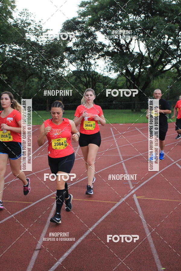 Buy your photos of the eventSantander Track & Field Run Series - Shopping Tambor on Fotop