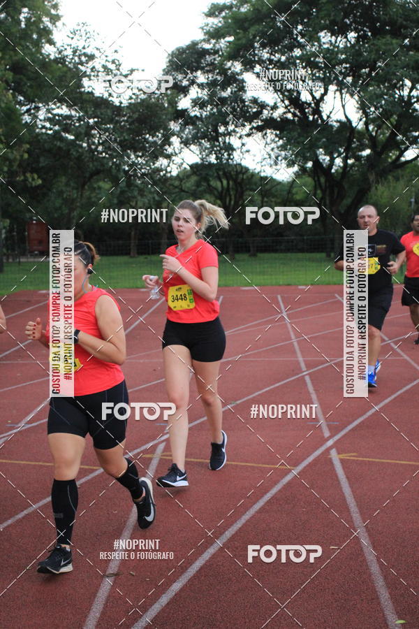 Buy your photos of the eventSantander Track & Field Run Series - Shopping Tambor on Fotop
