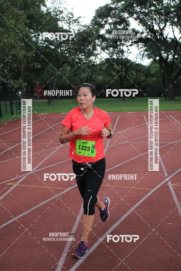 Buy your photos of the eventSantander Track & Field Run Series - Shopping Tambor on Fotop