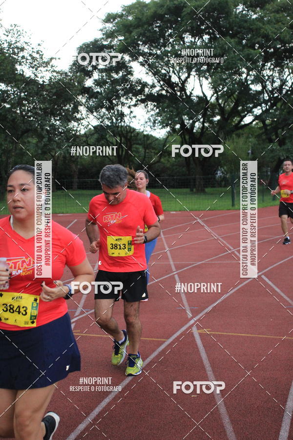 Buy your photos of the eventSantander Track & Field Run Series - Shopping Tambor on Fotop