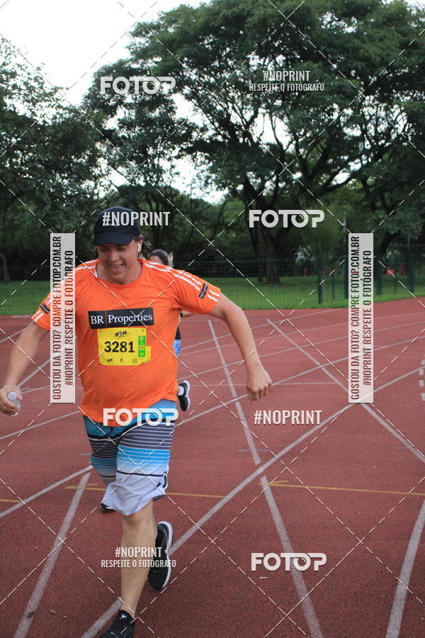 Buy your photos of the eventSantander Track & Field Run Series - Shopping Tambor on Fotop