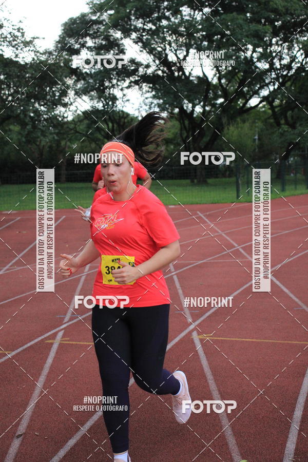 Buy your photos of the eventSantander Track & Field Run Series - Shopping Tambor on Fotop