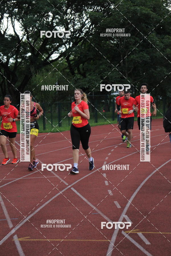 Buy your photos of the eventSantander Track & Field Run Series - Shopping Tambor on Fotop