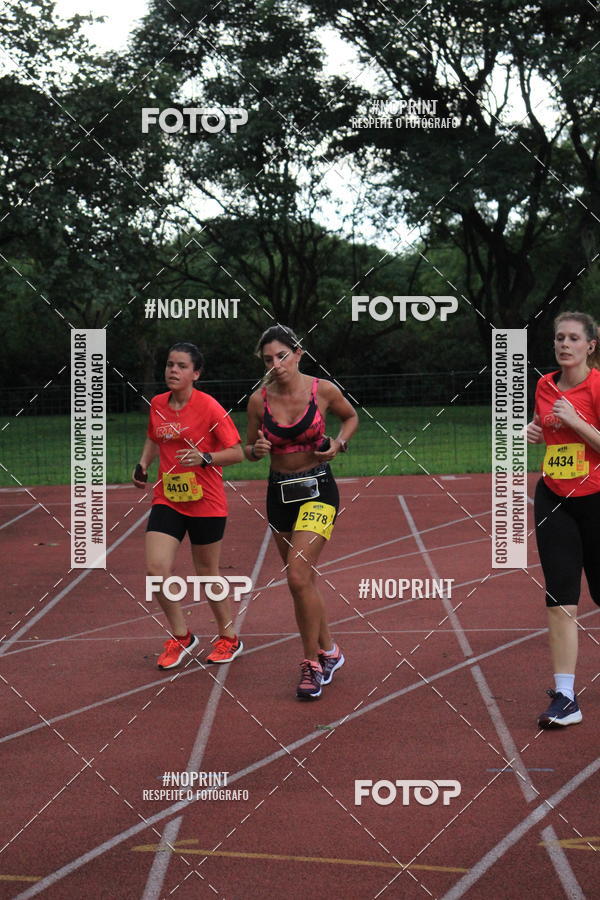 Buy your photos of the eventSantander Track & Field Run Series - Shopping Tambor on Fotop