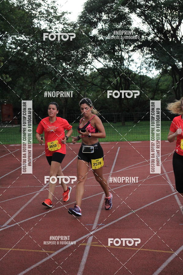 Buy your photos of the eventSantander Track & Field Run Series - Shopping Tambor on Fotop