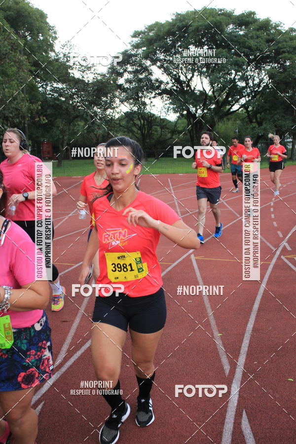 Buy your photos of the eventSantander Track & Field Run Series - Shopping Tambor on Fotop