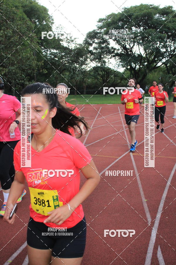 Buy your photos of the eventSantander Track & Field Run Series - Shopping Tambor on Fotop