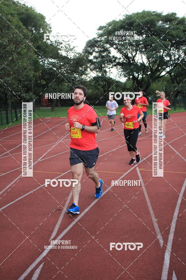 Buy your photos of the eventSantander Track & Field Run Series - Shopping Tambor on Fotop