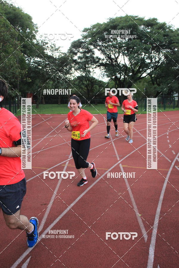 Buy your photos of the eventSantander Track & Field Run Series - Shopping Tambor on Fotop