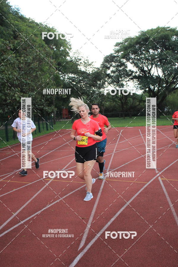 Buy your photos of the eventSantander Track & Field Run Series - Shopping Tambor on Fotop