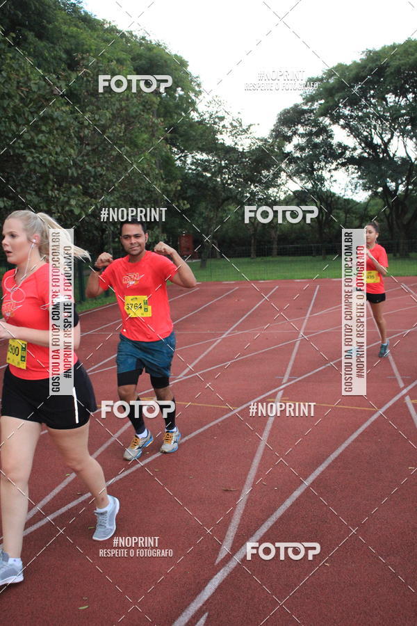 Buy your photos of the eventSantander Track & Field Run Series - Shopping Tambor on Fotop