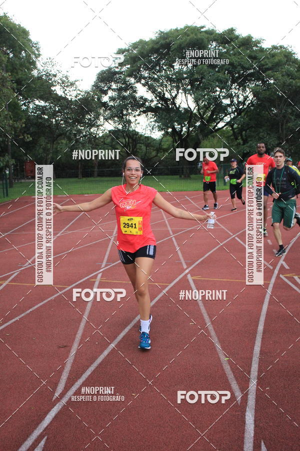 Buy your photos of the eventSantander Track & Field Run Series - Shopping Tambor on Fotop