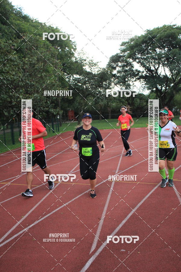 Buy your photos of the eventSantander Track & Field Run Series - Shopping Tambor on Fotop